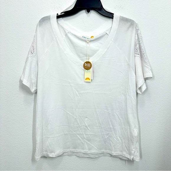 C&C California Women's Size Medium Lace Sleeve V Neck Casual Short Sleeve NWT - Picture 1 of 7